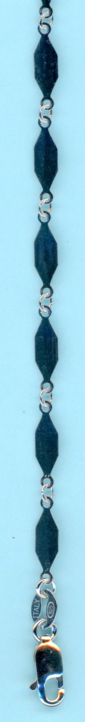 DM009