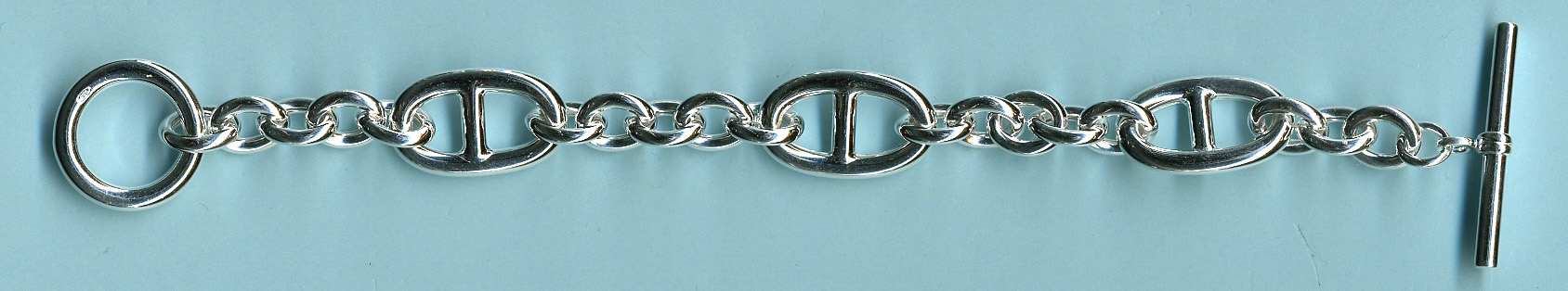 GIU007