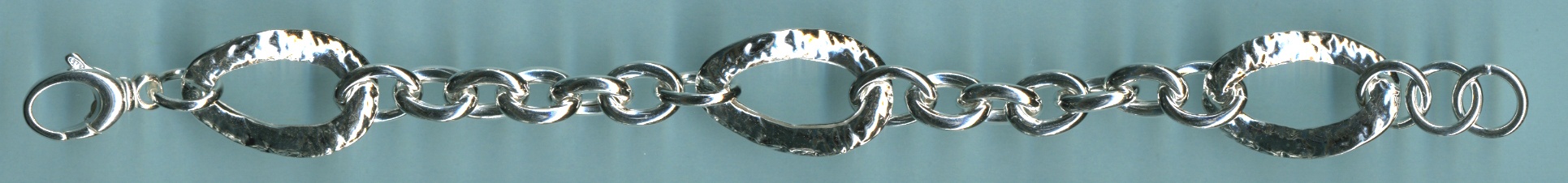 GIU033