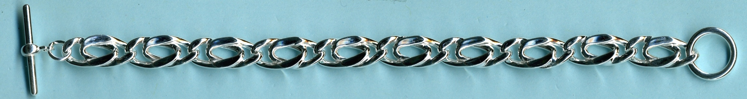 GIU067