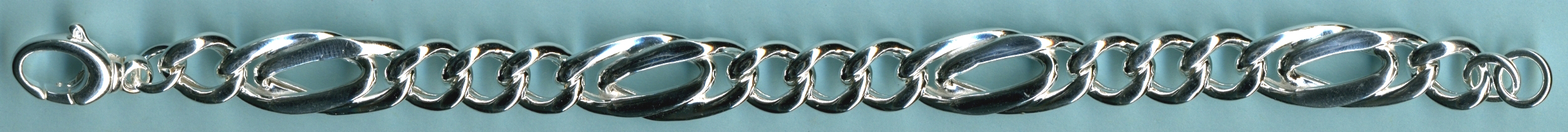 GIU072
