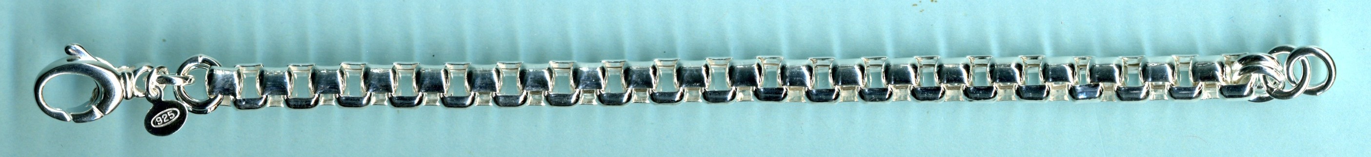 GIU375