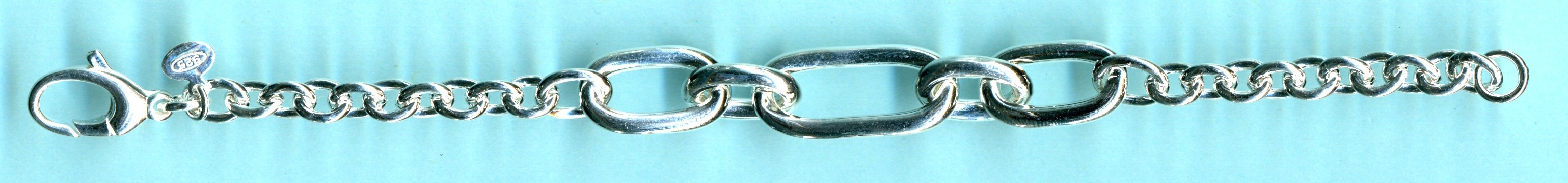 GIU458