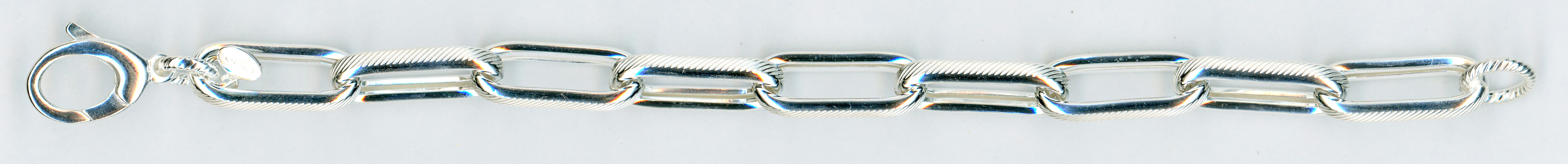 GIU616