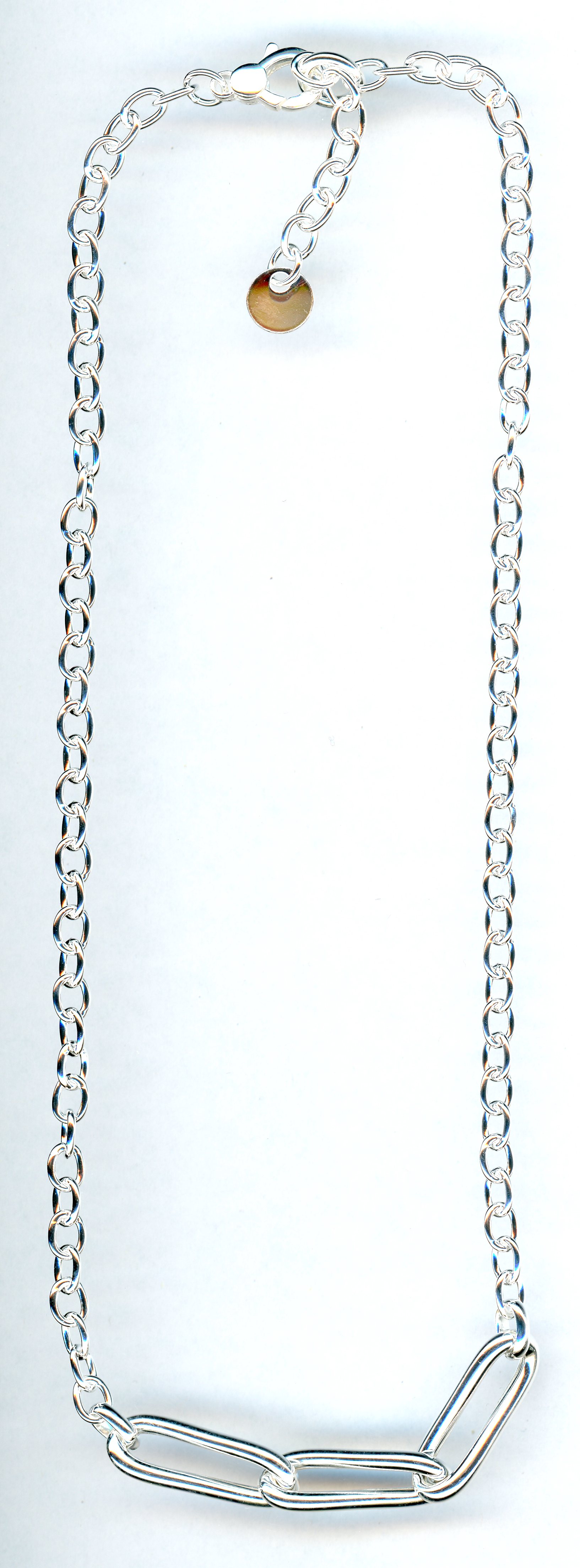 GIU649